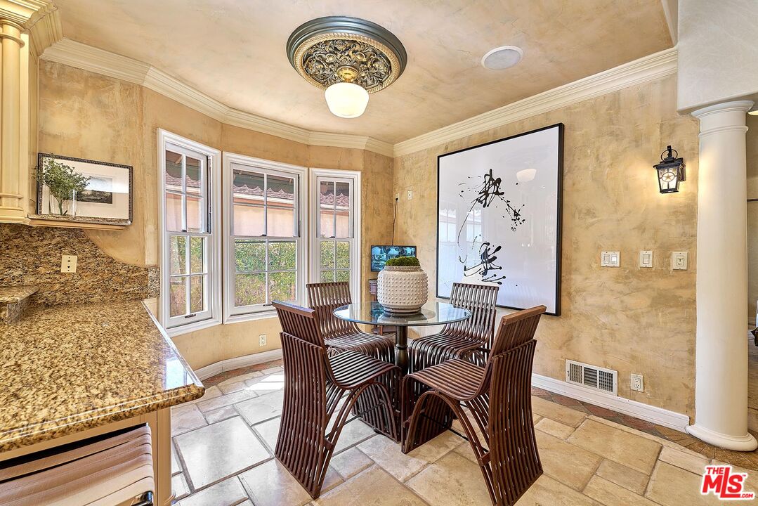 MLS #25591593 image #15