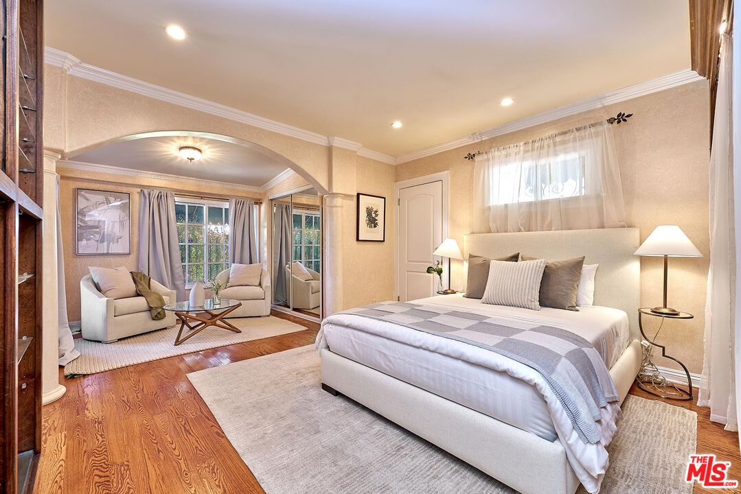 MLS #25591593 image #24