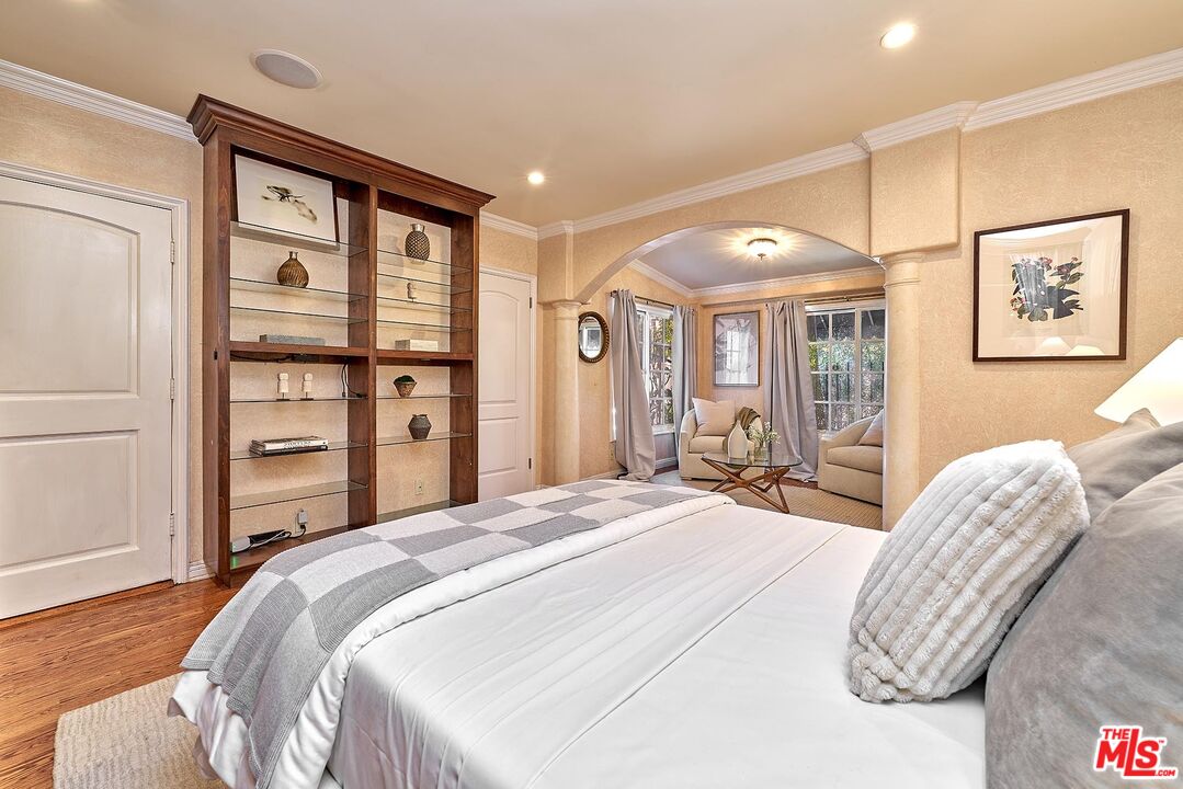 MLS #25591593 image #26