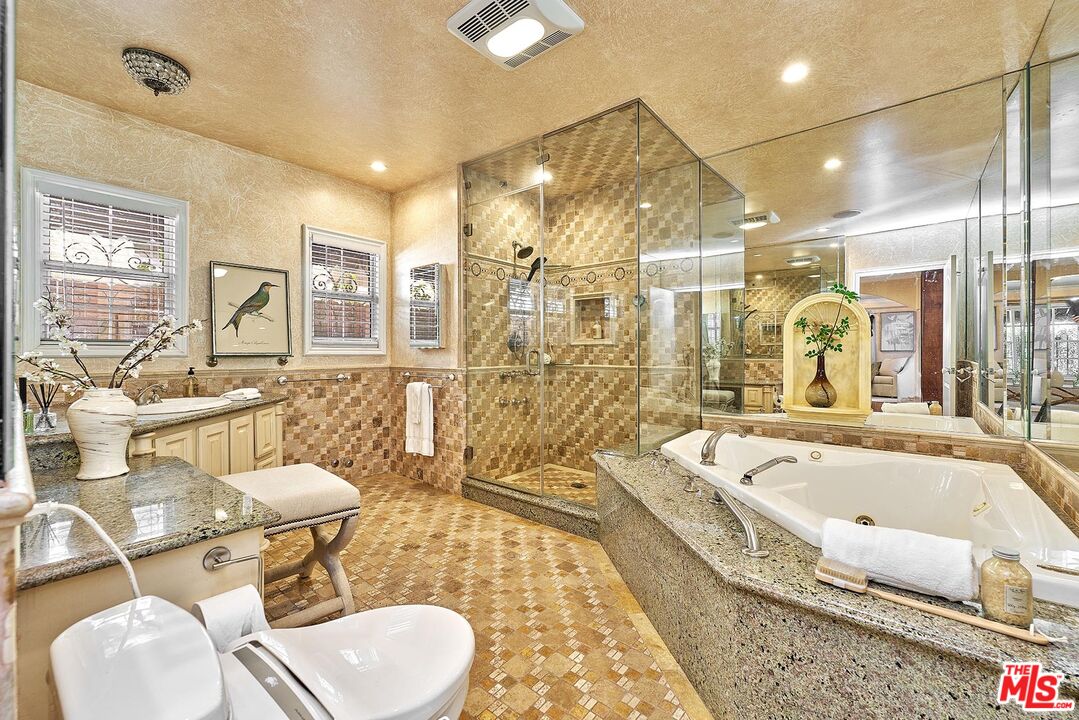 MLS #25591593 image #3