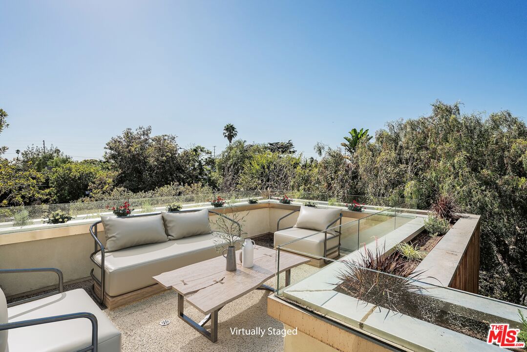 MLS #25591615 image #24