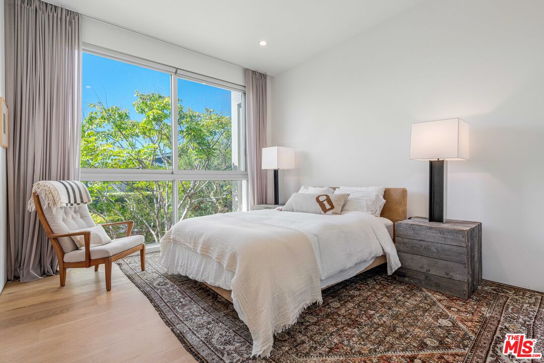 MLS #25591615 image #30