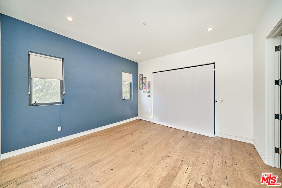 MLS #25591719 image #13