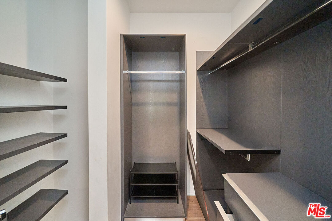 MLS #25591719 image #14