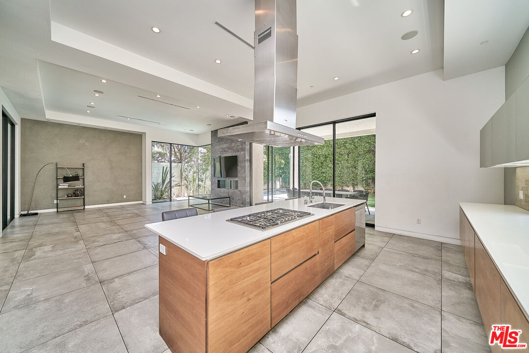 MLS #25591719 image #8