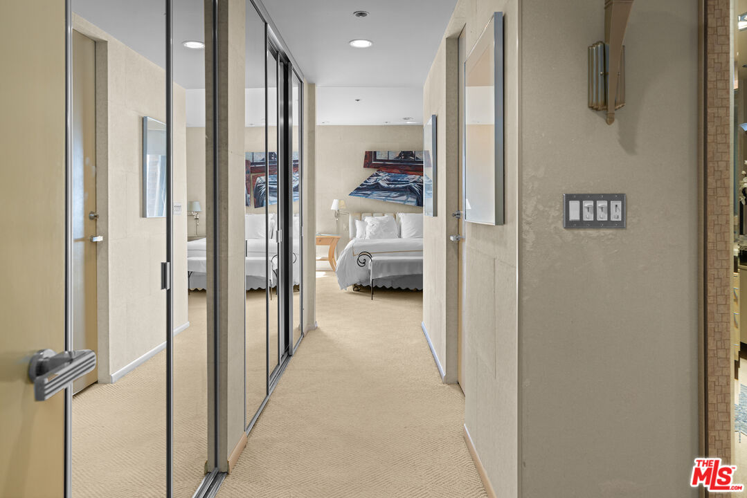 MLS #25591761 image #20