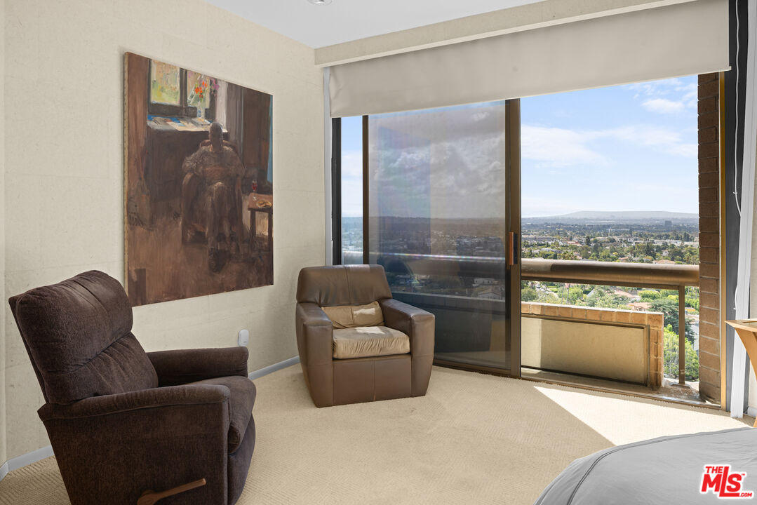 MLS #25591761 image #24