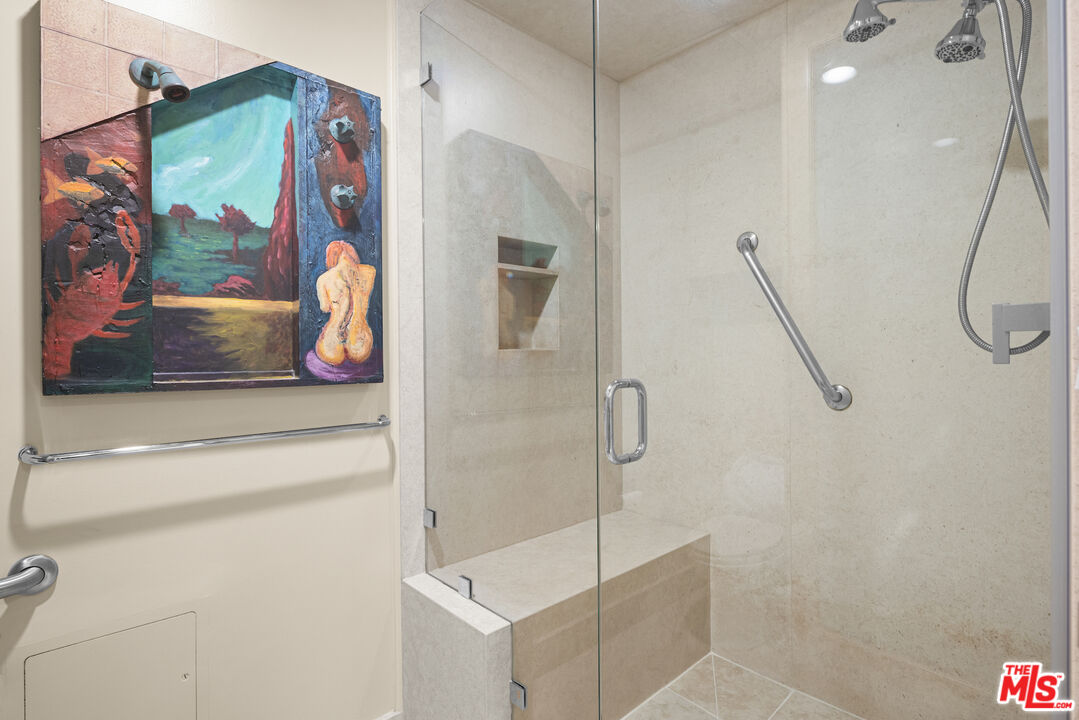 MLS #25591761 image #28