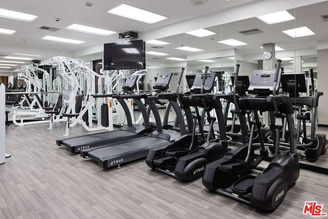 MLS #25591761 image #32