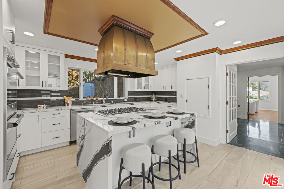 MLS #25591823 image #9