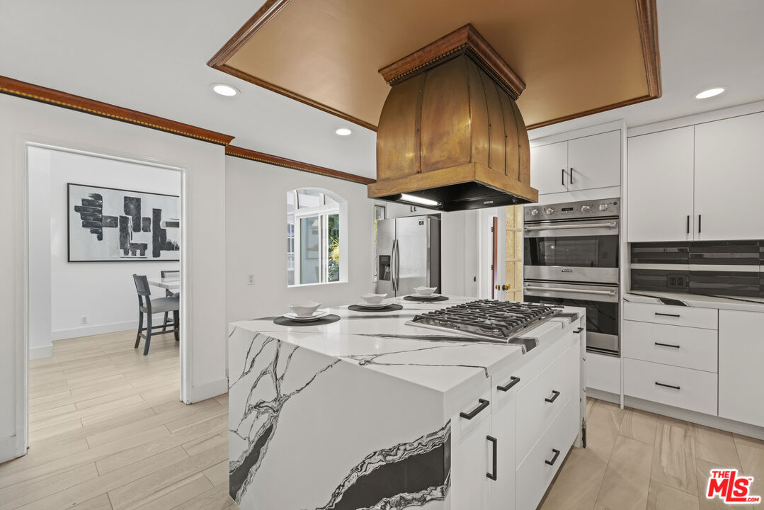 MLS #25591823 image #10