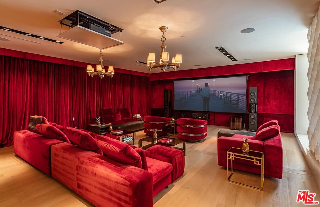 MLS #25591997 image #32