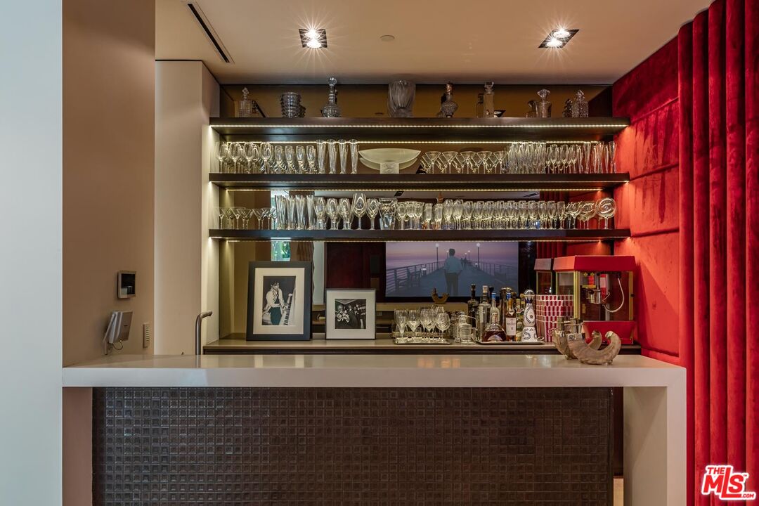 MLS #25591997 image #34