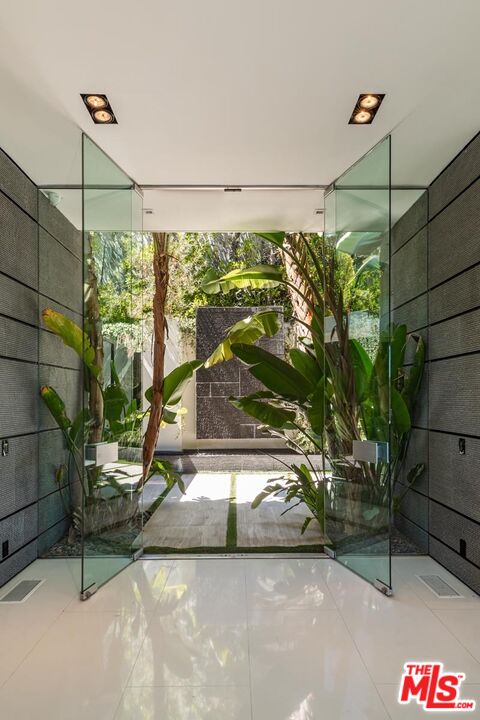 MLS #25591997 image #8