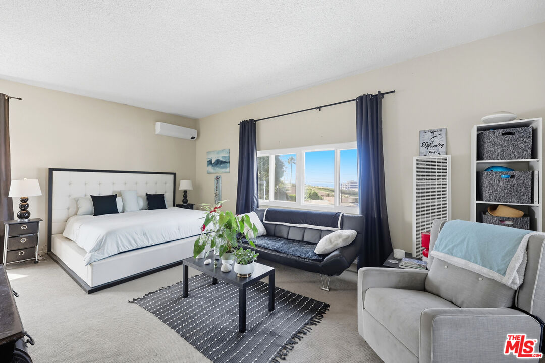 MLS #25592047 image #16