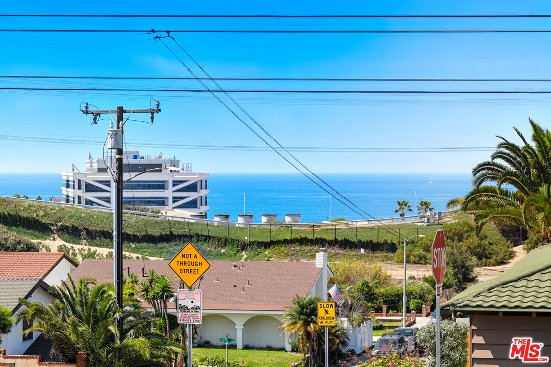 MLS #25592047 image #29