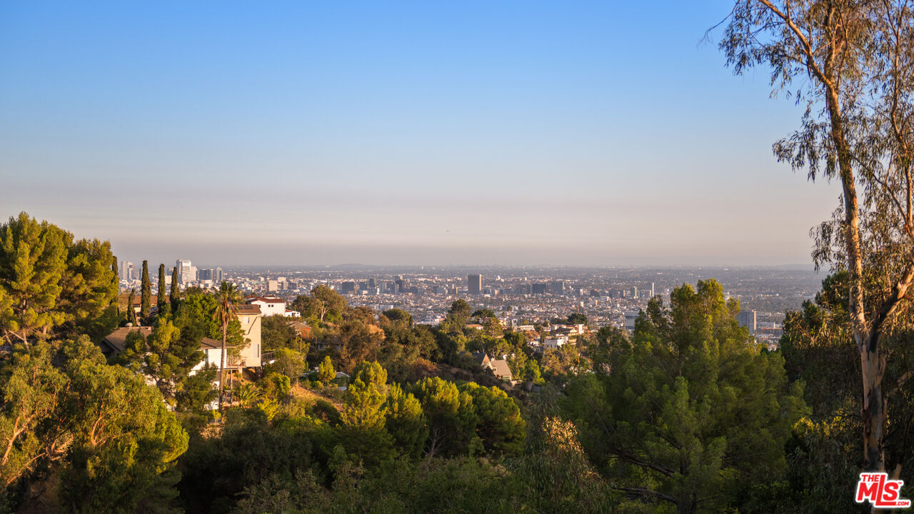 MLS #25592133 image #17