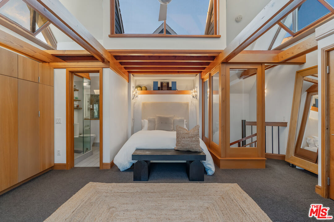 MLS #25592369 image #9