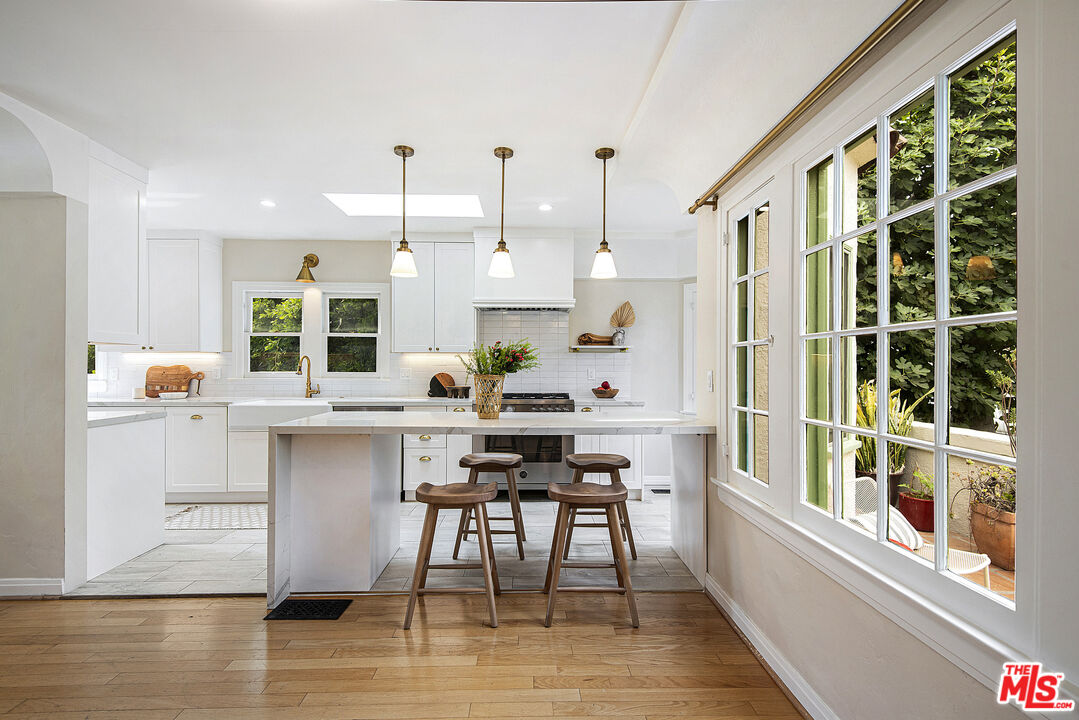 MLS #25592451 image #10