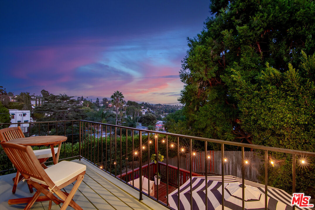 MLS #25592451 image #21