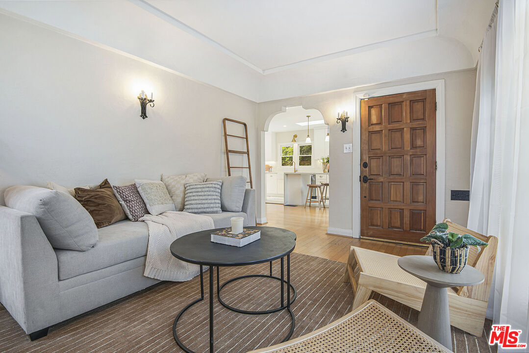 MLS #25592451 image #5