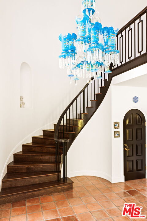 MLS #25592539 image #9