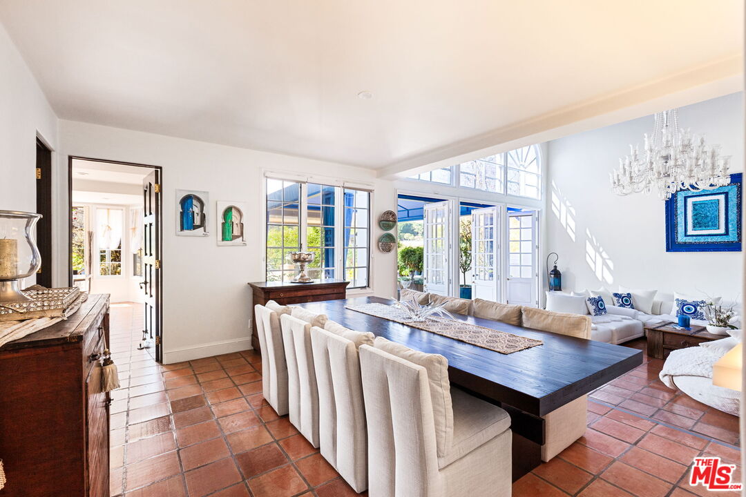 MLS #25592539 image #19