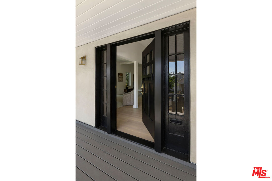 MLS #25592541 image #3