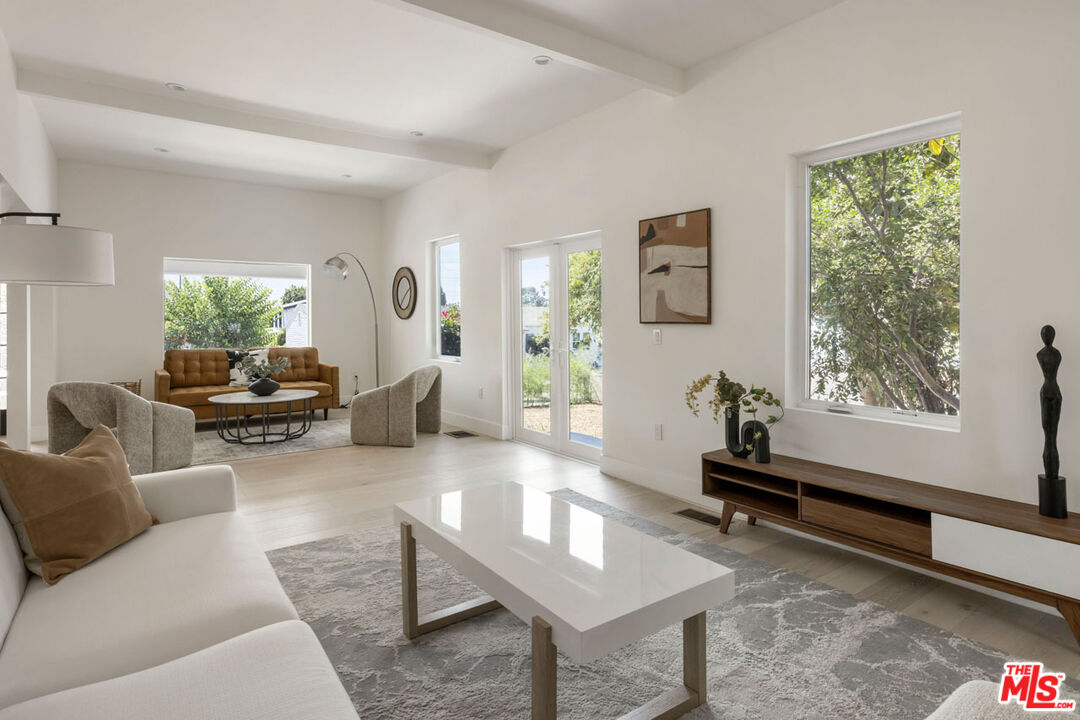 MLS #25592541 image #6