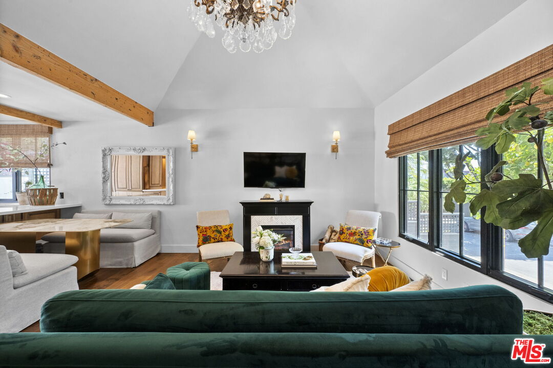 MLS #25592547 image #8