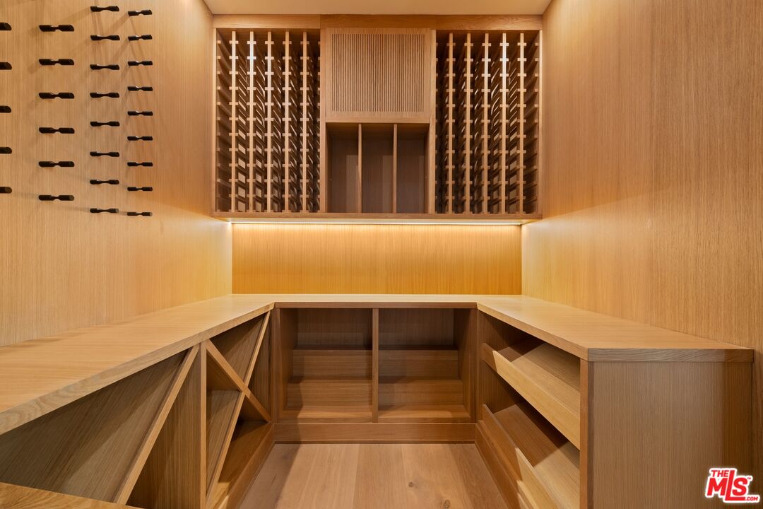 MLS #25592661 image #25