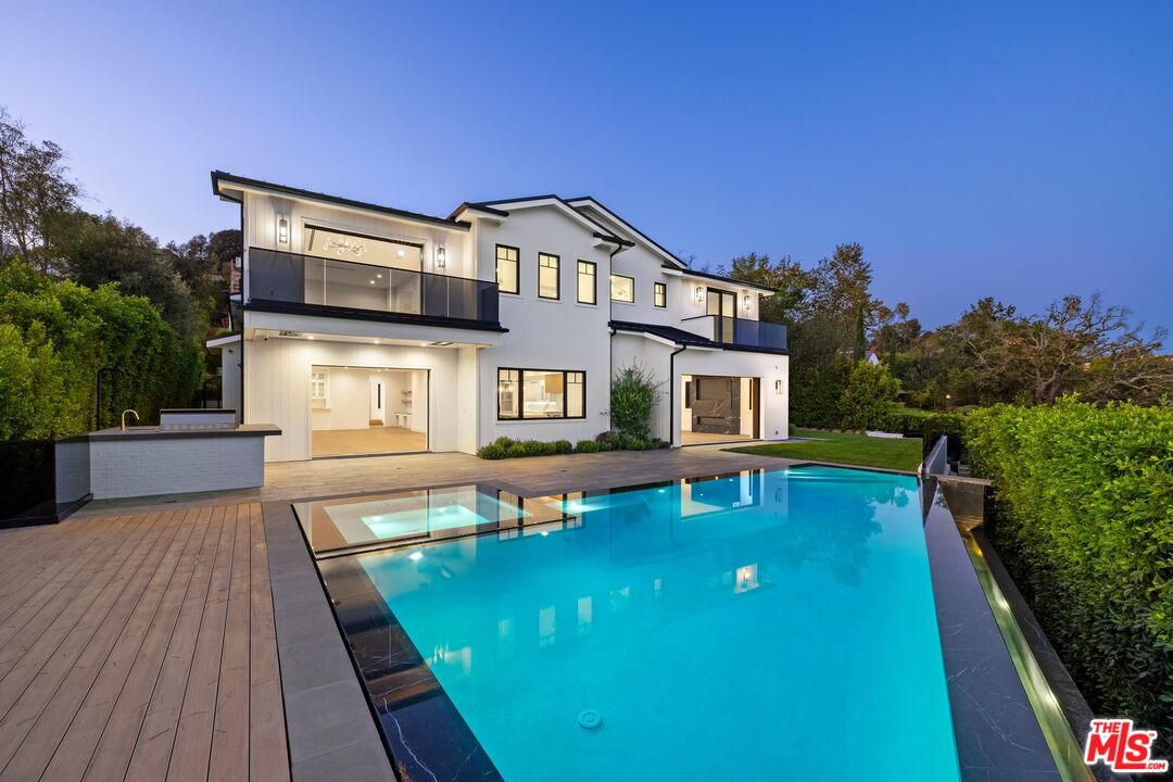 MLS #25592661 image #30