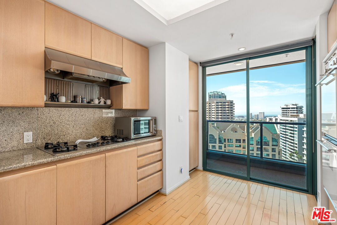 MLS #25592671 image #2