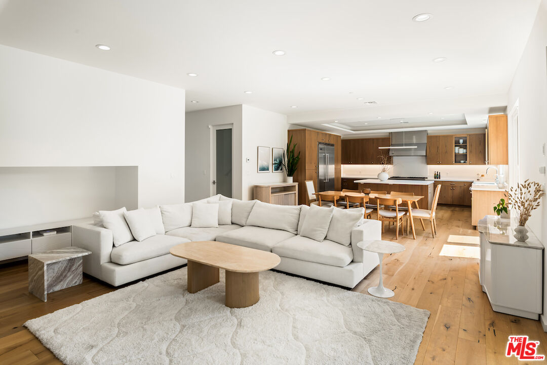 MLS #25592771 image #11