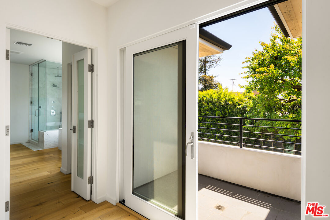 MLS #25592771 image #22