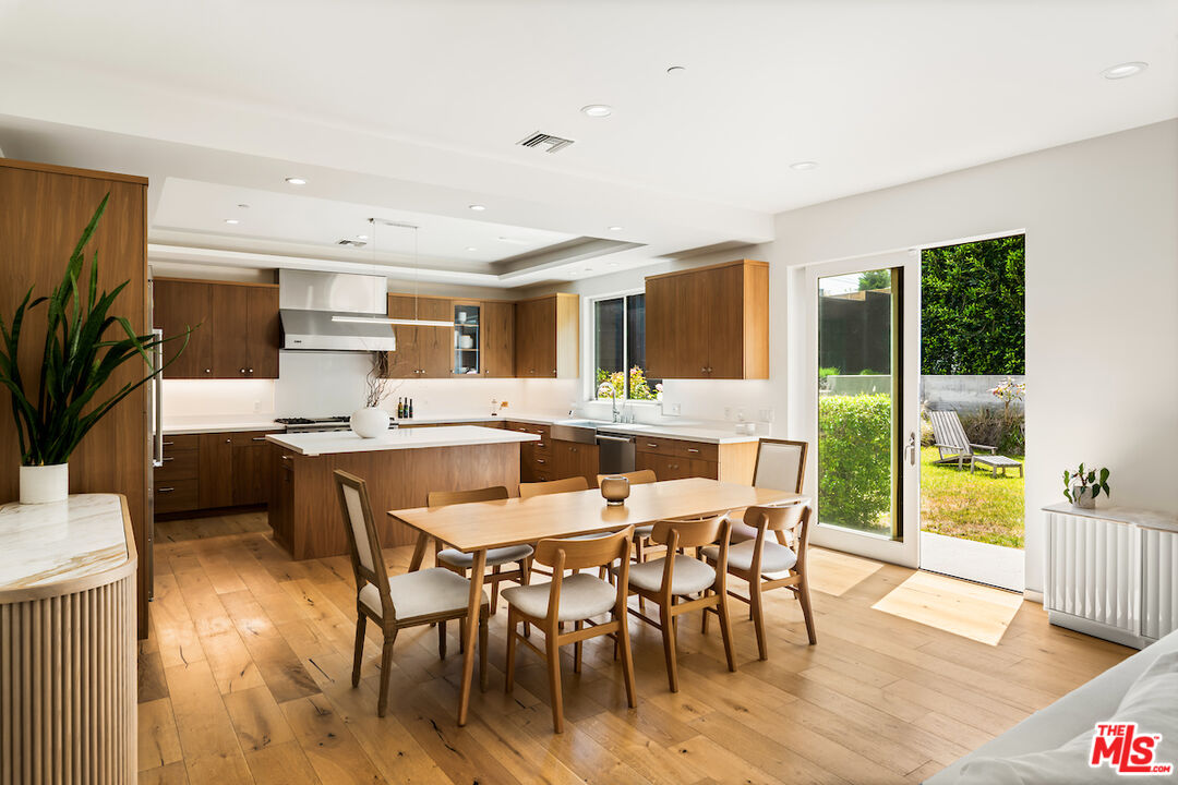 MLS #25592771 image #0