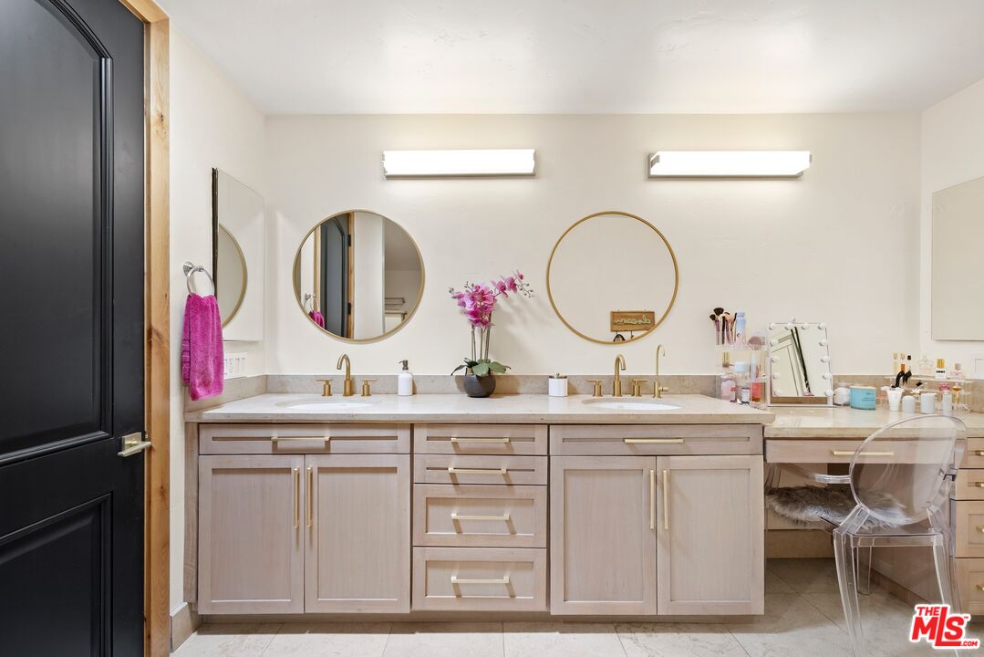 MLS #25592775 image #9