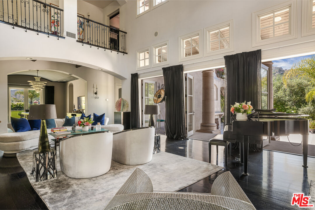 MLS #25592785 image #9