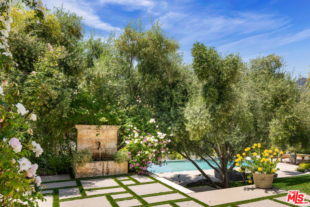 MLS #25592785 image #23