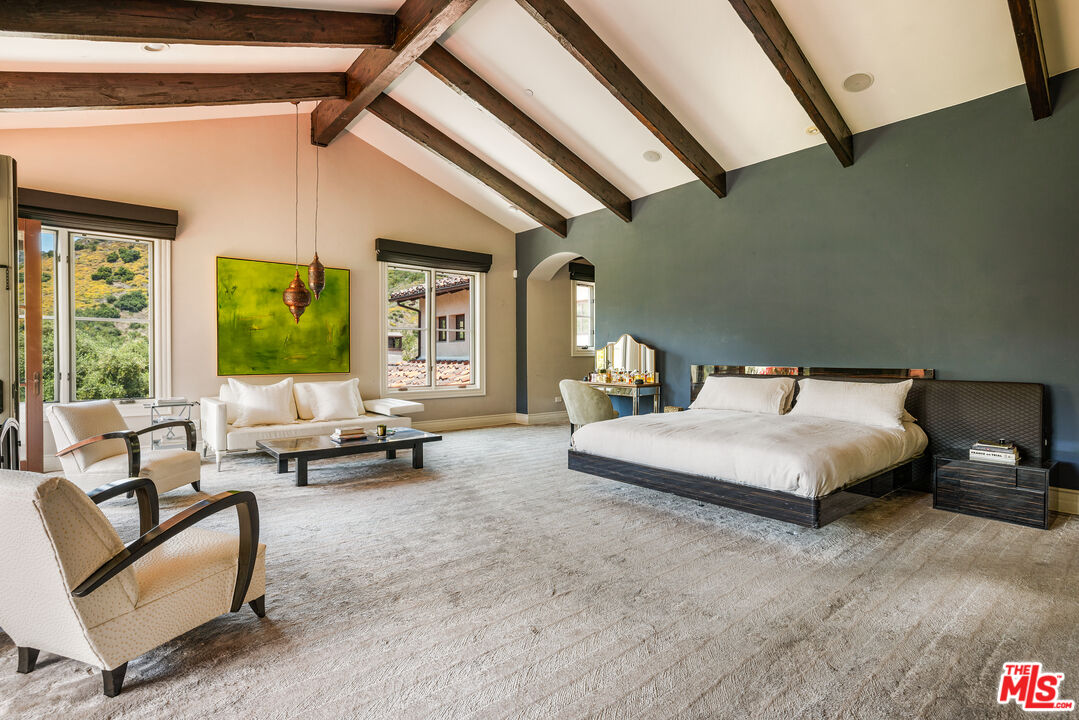 MLS #25592785 image #32