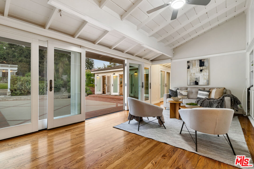 MLS #25592859 image #9