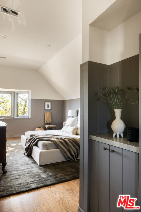 MLS #25592913 image #15