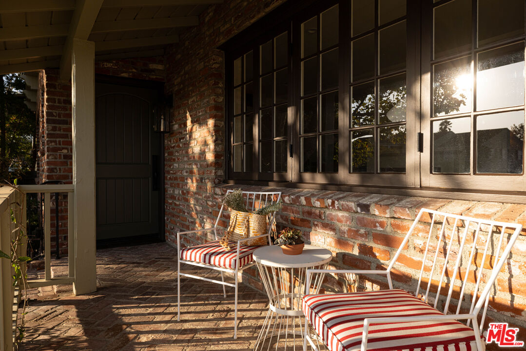 MLS #25592913 image #1