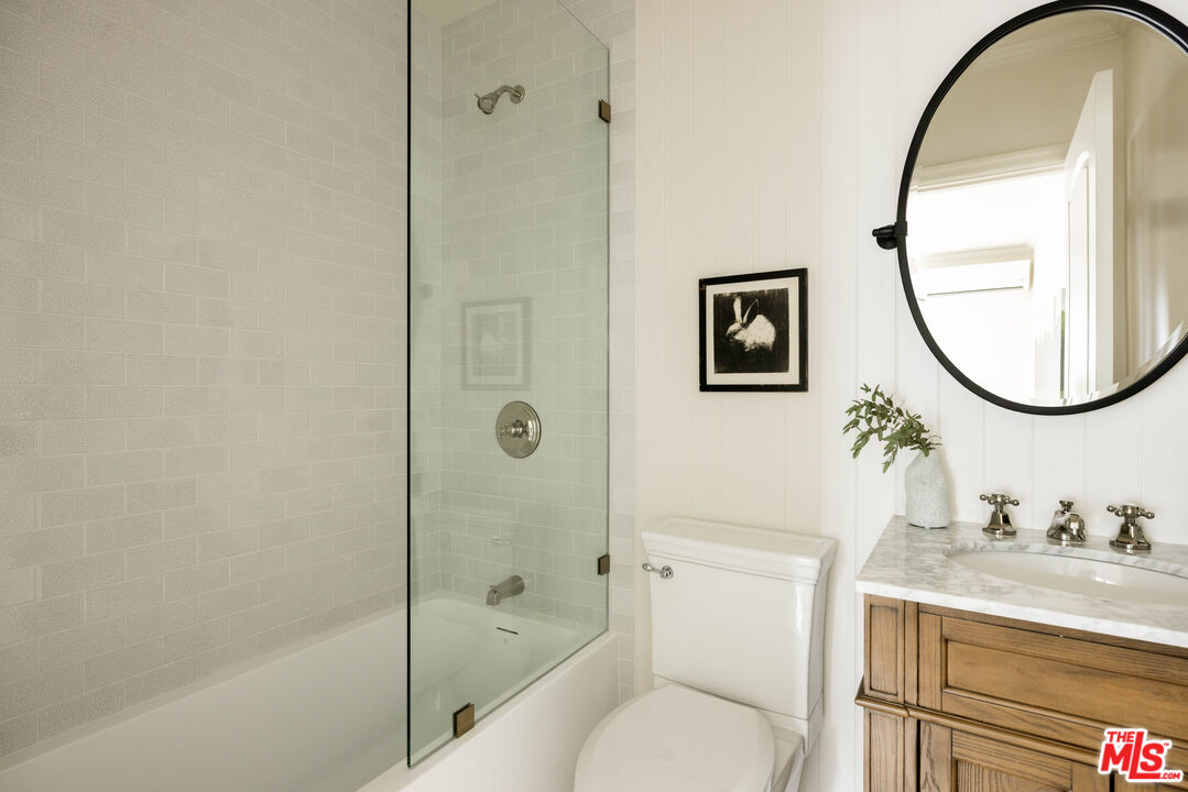 MLS #25592913 image #35