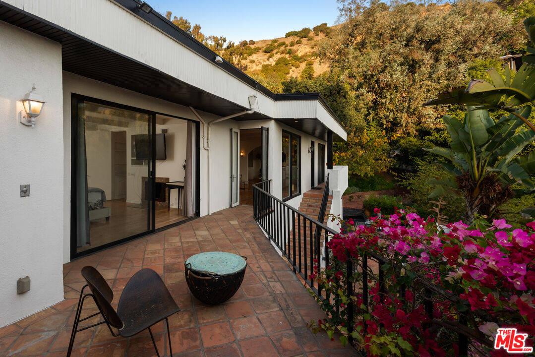 MLS #25593037 image #19