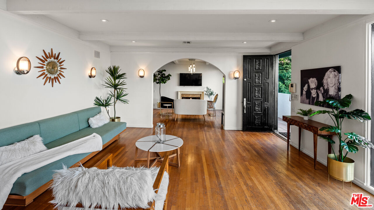 MLS #25593037 image #4