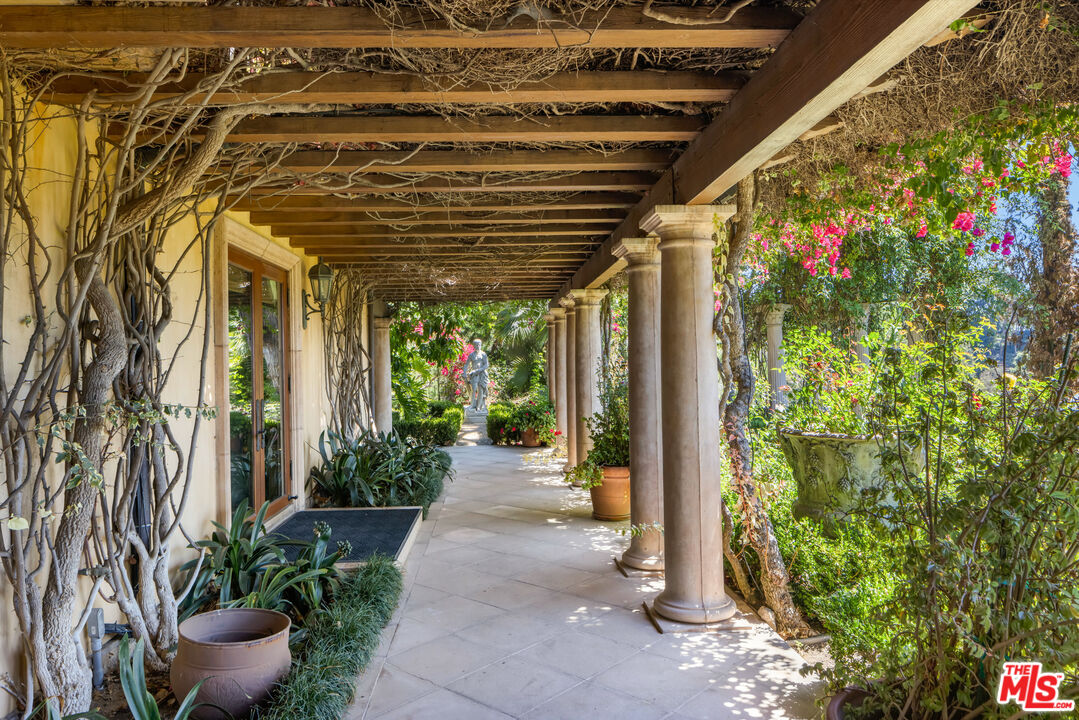 MLS #25593139 image #10