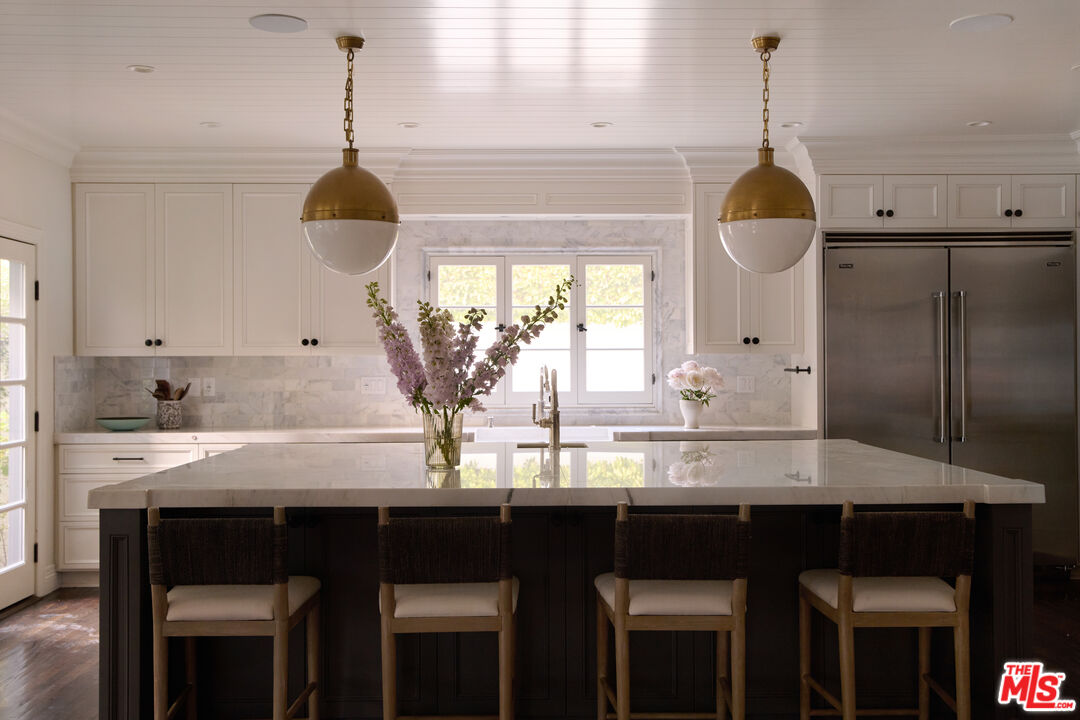 MLS #25593289 image #2