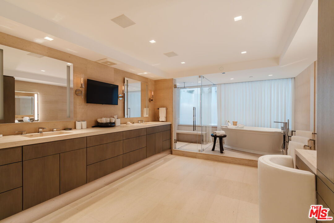 MLS #25593353 image #14