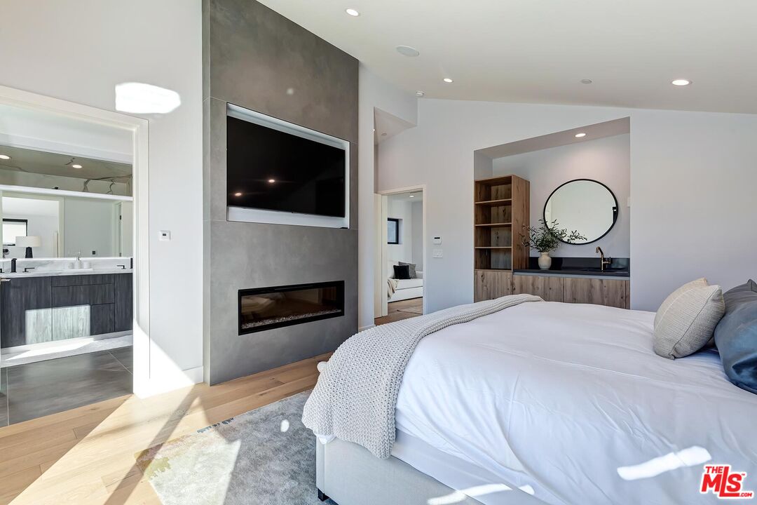 MLS #25593453 image #35